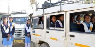 रुद्रप्रयाग में 28 गांवों के 200 छात्र-छात्राओं को विद्यालय आने जाने के लिए मिली निःशुल्क वाहन सुविधा, जानिए वजह?