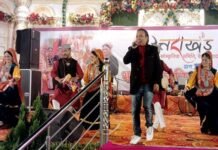 लोक गायक किशन महिपाल और माया उपाध्याय ने ग्रेटर नोएडा में बिखेरी उत्तराखंडी लोक संस्कृति की छटा