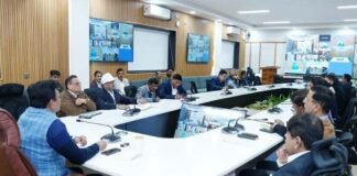 धामी सरकार की सख्ती, क्रिसमस–नववर्ष पर होटल-रेस्टोरेंट और मिठाई प्रतिष्ठानों पर विशेष खाद्य सुरक्षा अभियान