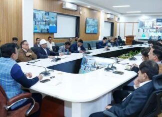 धामी सरकार की सख्ती, क्रिसमस–नववर्ष पर होटल-रेस्टोरेंट और मिठाई प्रतिष्ठानों पर विशेष खाद्य सुरक्षा अभियान