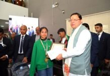 विश्व दिव्यांग दिवस पर मुख्यमंत्री ने दिव्यांगजनों को किया सम्मानित World Disability Day