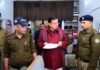 मुख्यमंत्री ने डालनवाला थाने का किया औचक निरीक्षण, थानेदार मिला अनुपस्थित, तत्काल लाइन हाजिर