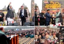 नोएडा महाकौथिग में पहुंचे सीएम धामी, प्रवासी उत्तराखंडियों की अपार भीड़ देख हुए गदगद, बोले ऐसे आयोजन अपनी जड़ों से जोड़ने का कार्य