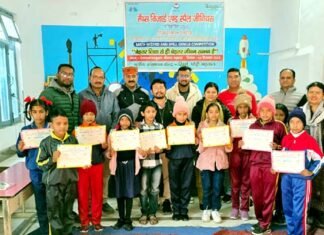 खिर्सू विकासखंड स्तरीय मैथ्स विजार्ड एवं इंग्लिश स्पेल जीनियस प्रतियोगिता में अर्जुन एवं सौम्या रहे अव्वल