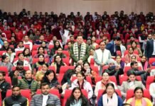 उत्तराखंड शिक्षा विभाग को मिले 1035 नये सहायक अध्यापक, मुख्यमंत्री ने सौंपे नियुक्ति पत्र Uttarakhand Education Department has received 1035 new assistant teachers.