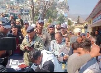 फरसों गांव में कार की टक्कर से 7 वर्षीय मासूम की मौत 7-year-old boy dies after being hit by a car in Farson village