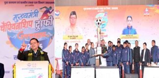 मुख्यमंत्री चैम्पियनशिप ट्रॉफी 2025-26 के समापन समारोह में पहुंचे सीएम धामी