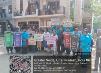 ग्रेटर नोएडा बीटा-2 में नुक्कड़ नाटक के जरिए कचरा प्रबंधन का संदेश