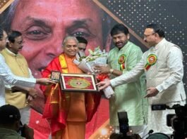 99TV के 2026 उगादि पुरस्कारालु: चिरंजीवी ने योगदा सत्संग सोसाइटी को सम्मानित किया