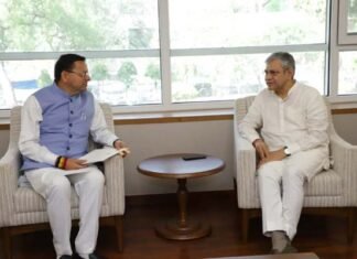 मुख्यमंत्री धामी ने केंद्रीय मंत्री रेल मंत्री से भेंट कर रेल एवं ‘डिजिटल कुम्भ 2027’ पर की चर्चा cm-dhami-meet-rail-minister-ashwani-vashnav