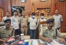 ग्रेटर नोएडा में 10.5 लाख की ज्वेलरी के साथ पुलिस ने दो चोरों को किया गिरफ्तार, बंद घरों को बनाते थे निशाना
