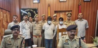 ग्रेटर नोएडा में 10.5 लाख की ज्वेलरी के साथ पुलिस ने दो चोरों को किया गिरफ्तार, बंद घरों को बनाते थे निशाना
