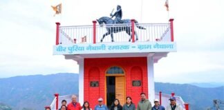 तहसील दिवस पर घंडियाल पहुंची डीएम, वीर पुरिया नैथानी स्मारक एवं सामुदायिक केंद्र का किया निरीक्षण, पट्टिका, साइनेज व सूचना पट्ट स्थापित के दिए निर्देश Veer Puriya Naithani Memorial and Community Center.