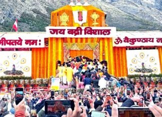 वैदिक मंत्रोच्चार के साथ खुले भगवान बद्रीनाथ के कपाट, ‘जय बदरी विशाल’ के जयकारे एवं लोक जागरों से गूंजा धाम