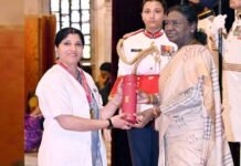 अंतरराष्ट्रीय नर्स दिवस पर राष्ट्रपति द्रौपदी मुर्मू ने उत्तरकाशी की एएनएम पूजा परमार को किया सम्मानित, जानिए क्यों president-droupadi-murmu-honored-ANM Pooja Parmar Uttarkashi