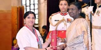 president-droupadi-murmu-honored-ANM Pooja Parmar Uttarkashi