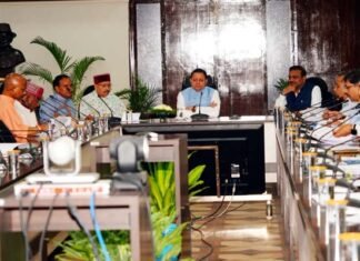 उत्तराखंड में हर ब्लॉक में खुलेगा गर्ल्स हॉस्टल, मुख्यमंत्री ने अधिकारियों को दिए निर्देश