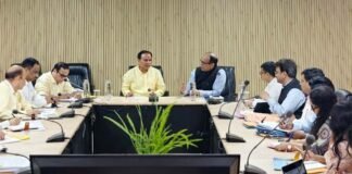 उत्तराखंड: शिक्षा विभाग में अनुरोध के आधार पर होंगे स्थानांतरण, एकल शिक्षक के अवकाश की अवधि में होगी वैकल्पिक व्यवस्था