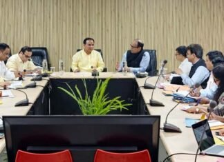 उत्तराखंड: शिक्षा विभाग में अनुरोध के आधार पर होंगे स्थानांतरण, एकल शिक्षक के अवकाश की अवधि में होगी वैकल्पिक व्यवस्था