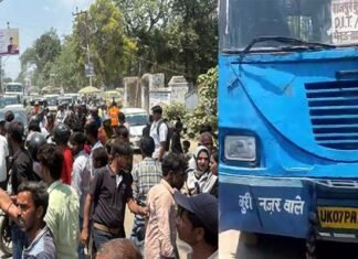 देहरादून: चलती बस में चालक को पड़ा दौरा, बेकाबू सिटी बस ने 6 लोगों को कुचला, एक की मौत city-bus-runs-over-6-people-in-dehradun