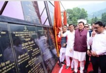 मुख्यमंत्री ने नैनीताल को दी 96.71 करोड़ की योजनाओं की सौगात