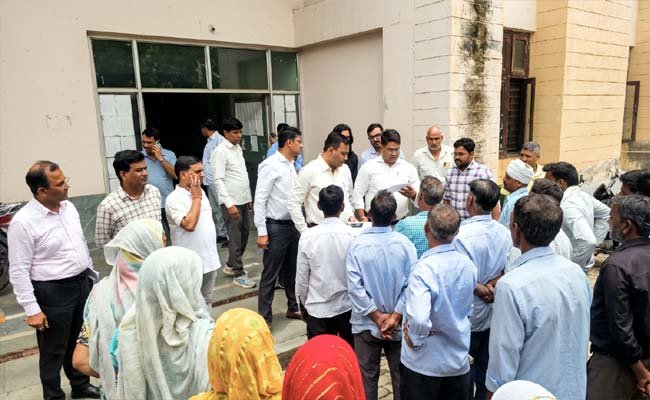 Greater-Noida-Authority-hea hear residents' grievances.