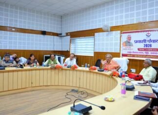 प्रवासी पंचायत-2026: स्थानीय रोजगार और उद्यमिता से पलायन रोकने की पहल, प्रवासियों के सुझावों से गांवों के विकास को मिलेगी नई दिशा curb migration through local employment and entrepreneurship