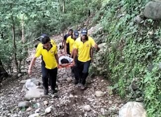 ऋषिकेश में सेल्फी प्वाइंट से गहरी खाई में गिरा युवक