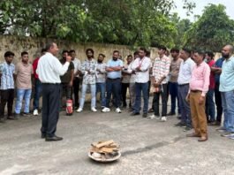 वीडियोटेक्स इंटरनेशनल के कसना प्लांट में अग्नि एवं सुरक्षा प्रशिक्षण, कर्मचारियों को सिखाए आपदा प्रबंधन के गुर