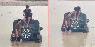गंगा में थार ले जाकर स्टंट करने व रील बनाने का शौक पड़ा भारी, अचानक बढ़े जलस्तर से उफनती नदी में फंसी कार, आफत में आई जान making reels by driving a Thar into the Ganges proved costly