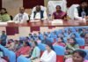 आउटसोर्स कर्मी बीडीसी सदन में, पत्रकारों को औपचारिक निमंत्रण तक नहीं