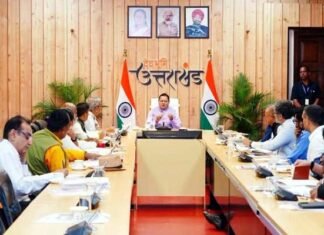 उत्तराखंड पलायन निवारण आयोग के सदस्य अनिल शाही ने मुख्यमंत्री पुष्कर सिंह धामी से की मुलाकात, रिवर्स पलायन और पर्वतीय क्षेत्रों में रोजगार को लेकर हुई अहम चर्चा