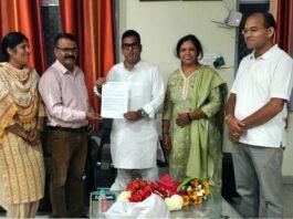 फार्मासिस्ट एसोसिएशन कीर्तिनगर ने विधायक विनोद कंडारी को सौंपा पांच सूत्रीय मांगपत्र