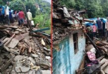 पौड़ी गढ़वाल के इस गांव में भारी बारिश से दो मंजिला मकान ढहा, मलबे में दबे चार लोग, 3 के शव बरामद, एक महिला को बचाया Two-storey house collapses in Mahar village
