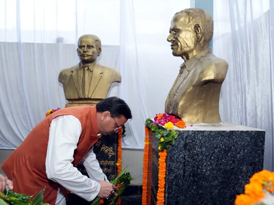 खटीमा गोलीकांड के शहीद राज्य आंदोलनकारियों को मुख्यमंत्री पुष्कर सिंह धामी ने दी श्रद्धांजलि