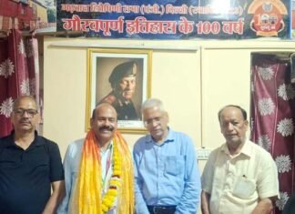 राष्ट्रीय शिक्षक पुरस्कार से सम्मानित शिक्षक गबर सिंह बिष्ट का गढ़वाल भवन में भव्य अभिनंदन