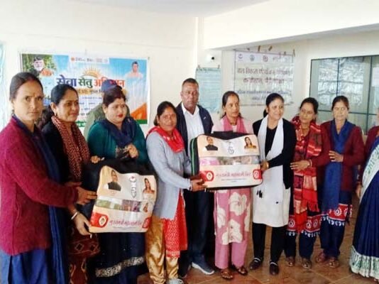 प्रचार-प्रसार के अभाव में सिमटा कल्जीखाल में आयोजित बहुउद्देशीय शिविर, गिने-चुने जनप्रतिनिधियों तक ही पहुंची सूचना Multipurpose camp held in Kaljikhal