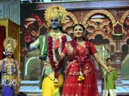 श्री बालाजी रामलीला कमेटी की रामलीला में ताड़का वध बना आकर्षण का केंद्र