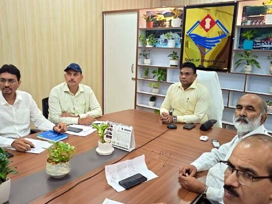 धामी सरकार का बड़ा कदम, पिथौरागढ़ जिला न्यायालय में बनेगी तीन मंजिला पार्किंग